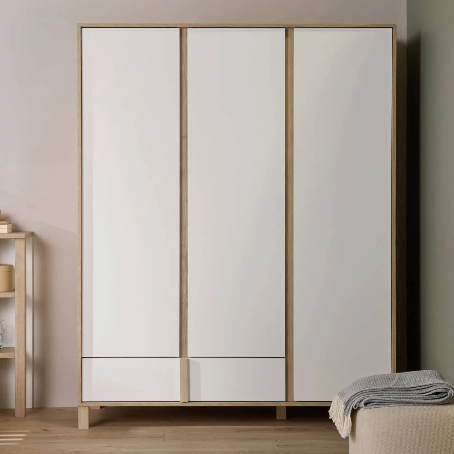 Armoire 3 portes 1 tiroir Gabrielle