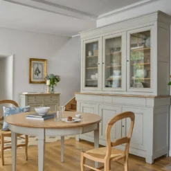 Buffet vaisselier bois massif 6 portes 3 tiroirs Embellie