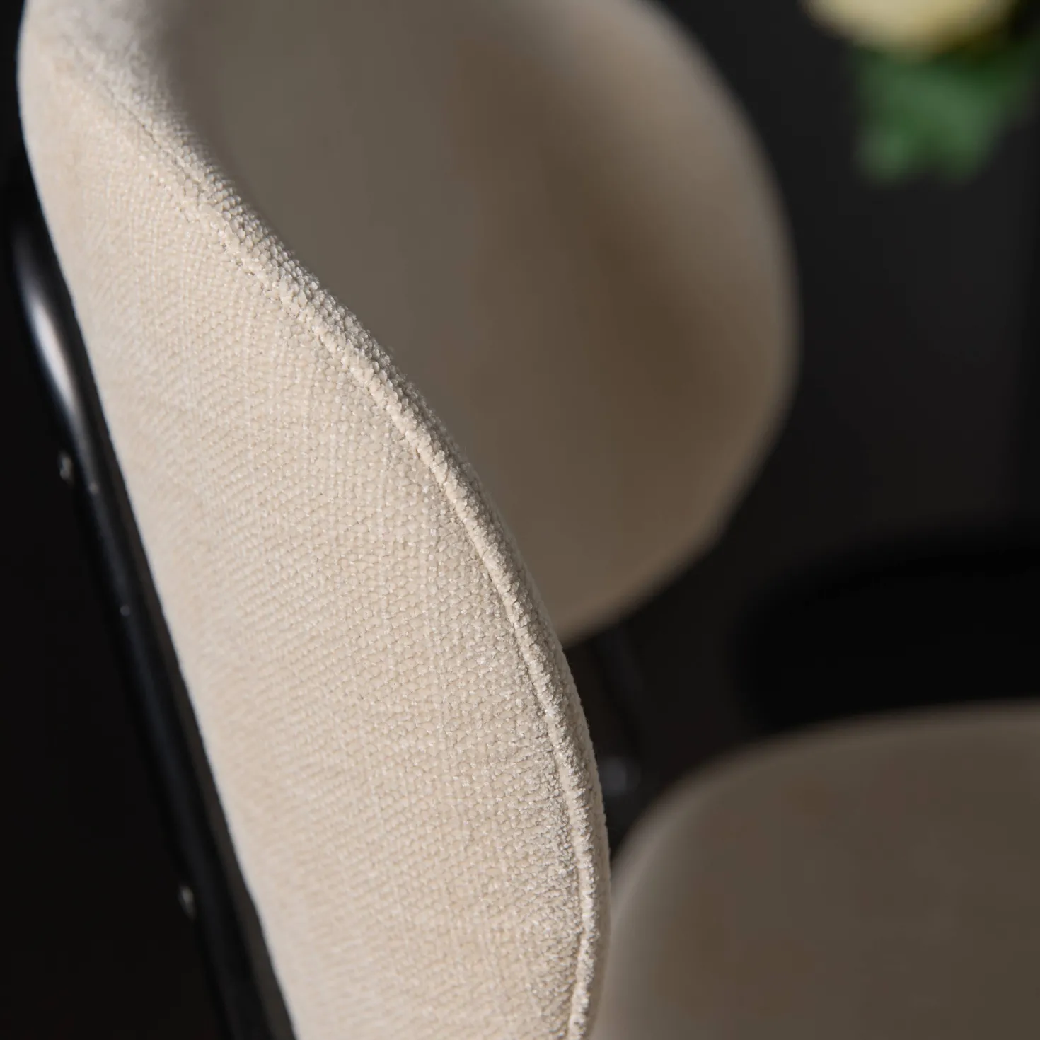 Chaise de bar 75 cm tissu et bois pieds métal Sofia
