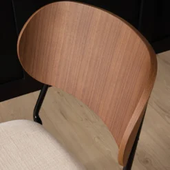 Chaise d'îlot 65 cm tissu et bois pieds métal Sofia