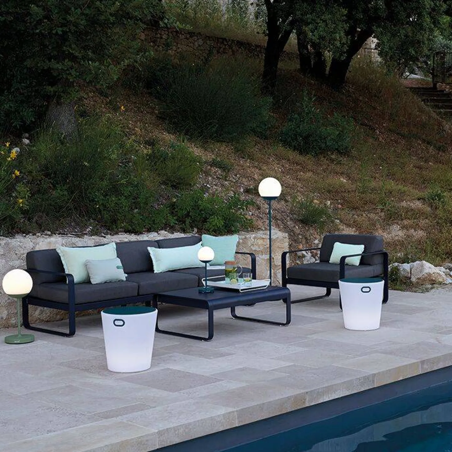 FERMOB Table Basse Rectangulaire 103 x 75 cm Bellevie en Aluminium
