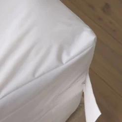 Housse anti-punaise de lit Isis