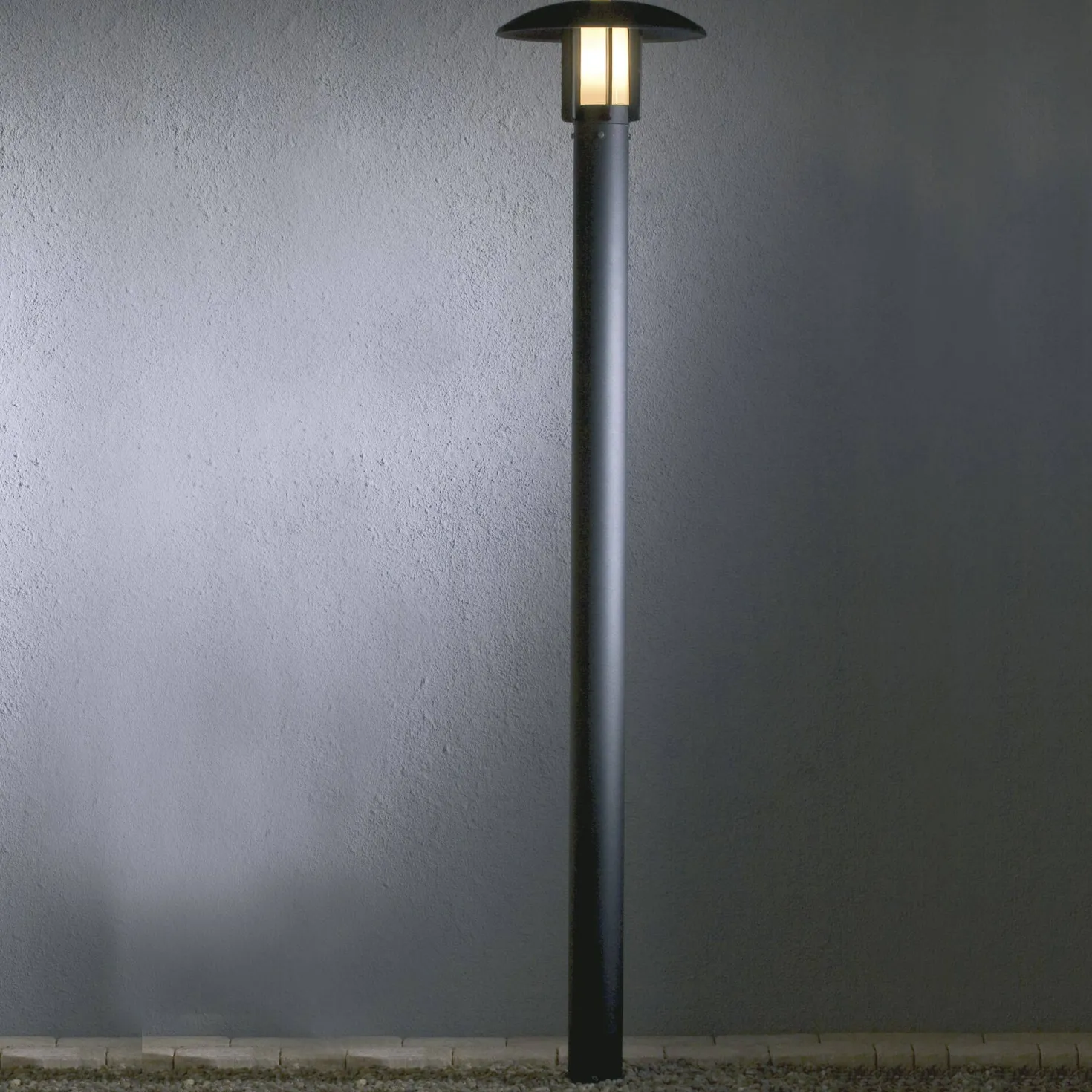 KONSTSMIDE Lampadaire Heimdal en Aluminium