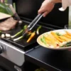 LE MARQUIER Ensemble Plancha Gaz, Chariot et Couvercle en Acier et Inox Original