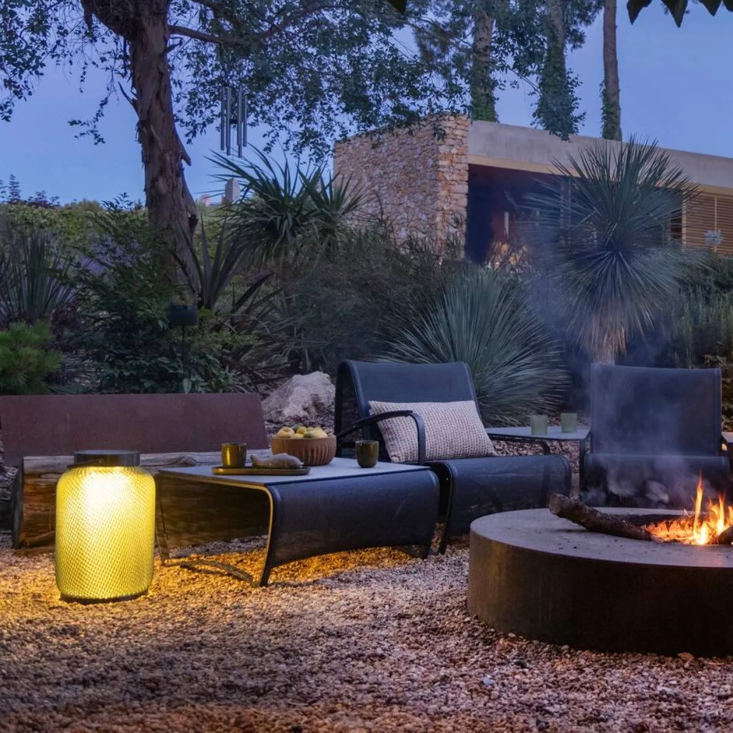 LES JARDINS LOLIE -Lanterne lestée à poser H 47,5 cm solaire & rechargeable 300 LM maille OLIVE