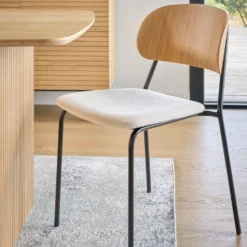Lot de 2 chaises tissu et bois pieds métal Sofia