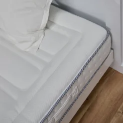 Matelas mousse haute résilience épaisseur 22cm Ernest