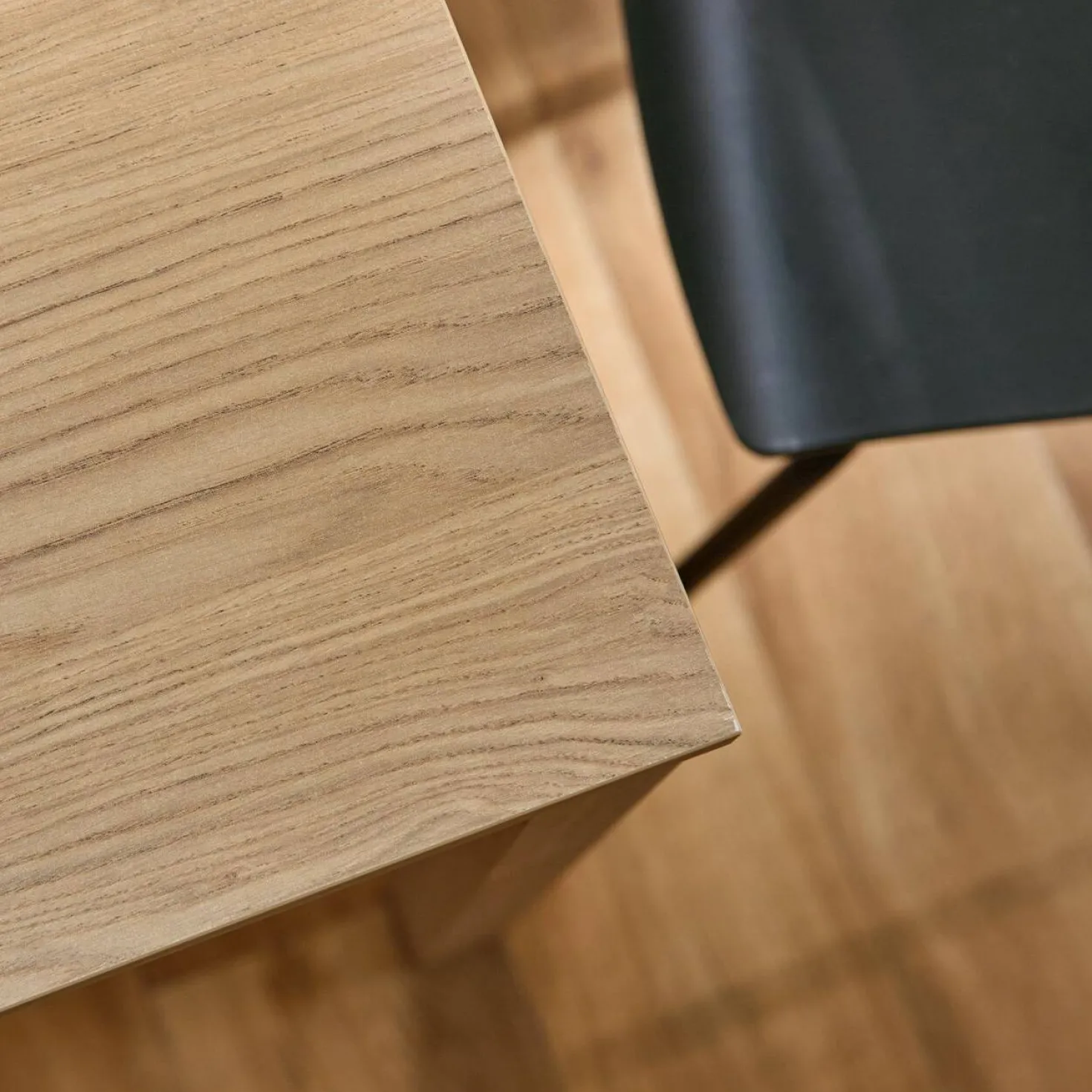 Table à manger rectangulaire extensible décor bois 8 à 10 personnes Simon