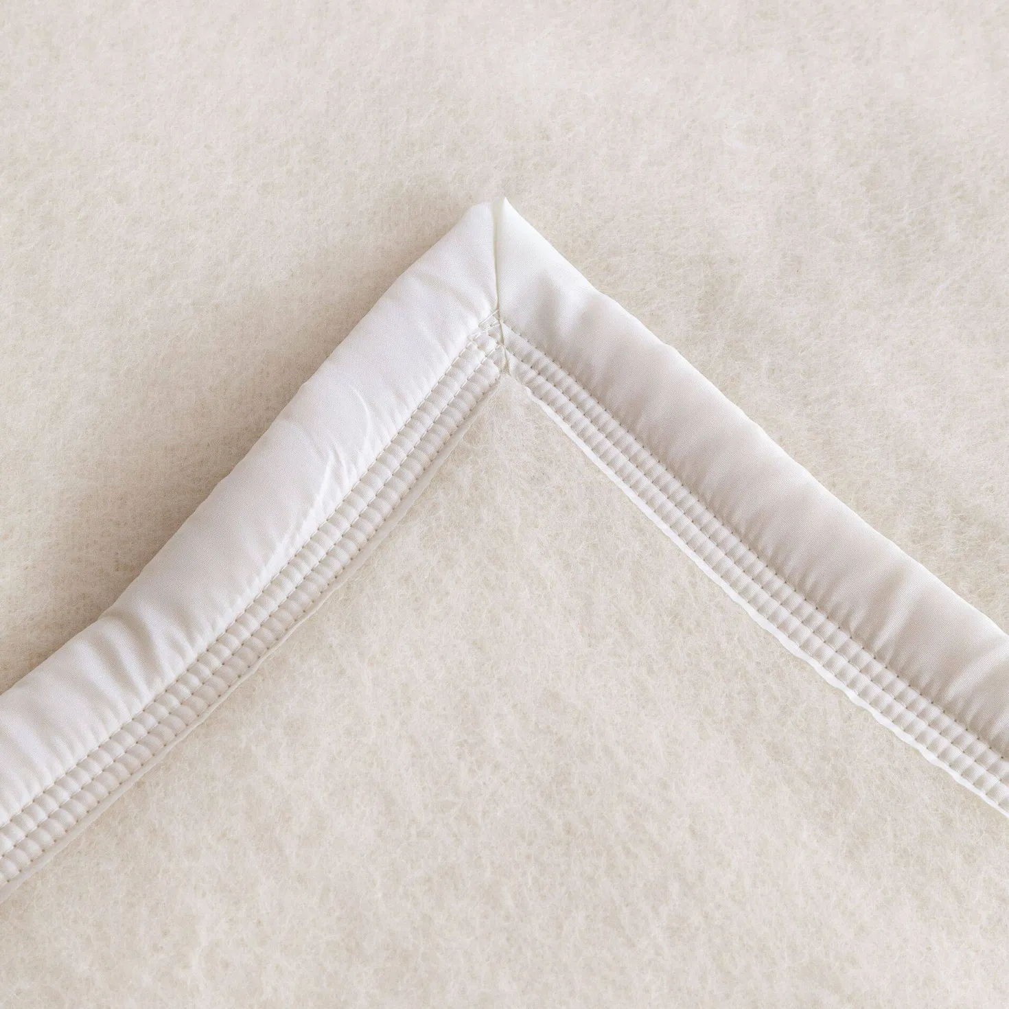TOISON D'OR Couverture 100% laine Woolmark 500g Volta
